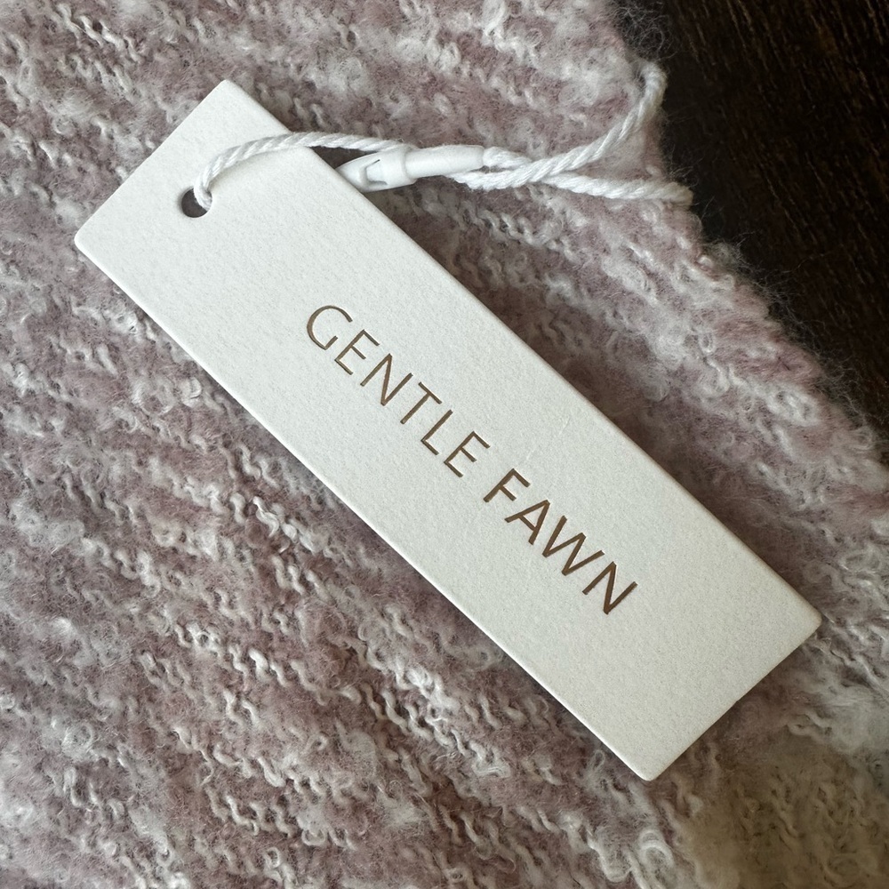 Gentle Fawn Cozy Oversized Fringe Trim Blanket Scarf NWT - Picture 10 of 11
